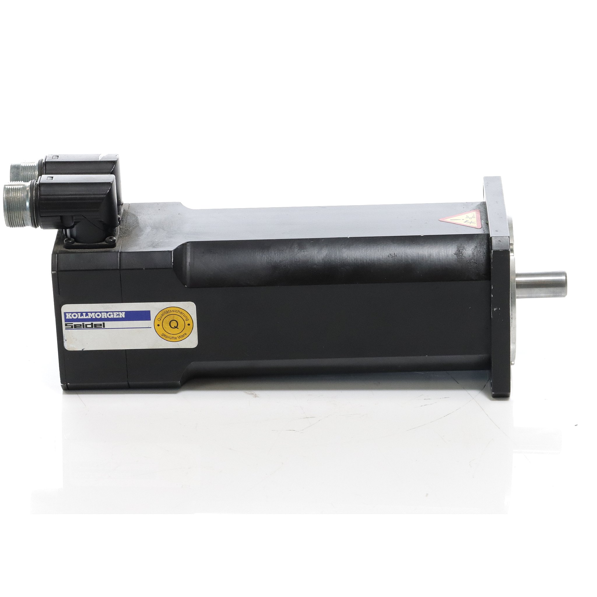 Servo motor 6SM47L-3000-G Used